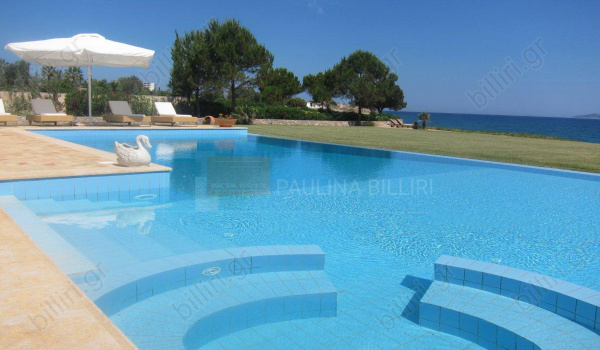 Πισίνα - Swimming pool